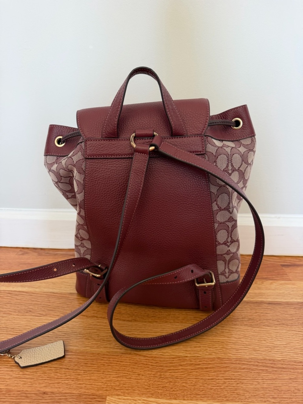 Coach Womens Signature Canvas Backpack in Burgundy - Picture 2 of 3